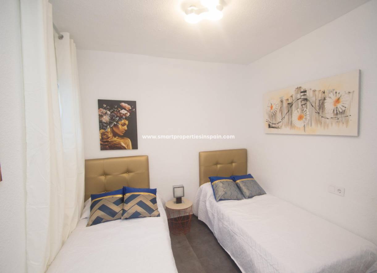 Revente - Maison Mitoyenne - Torrevieja - Torreta III
