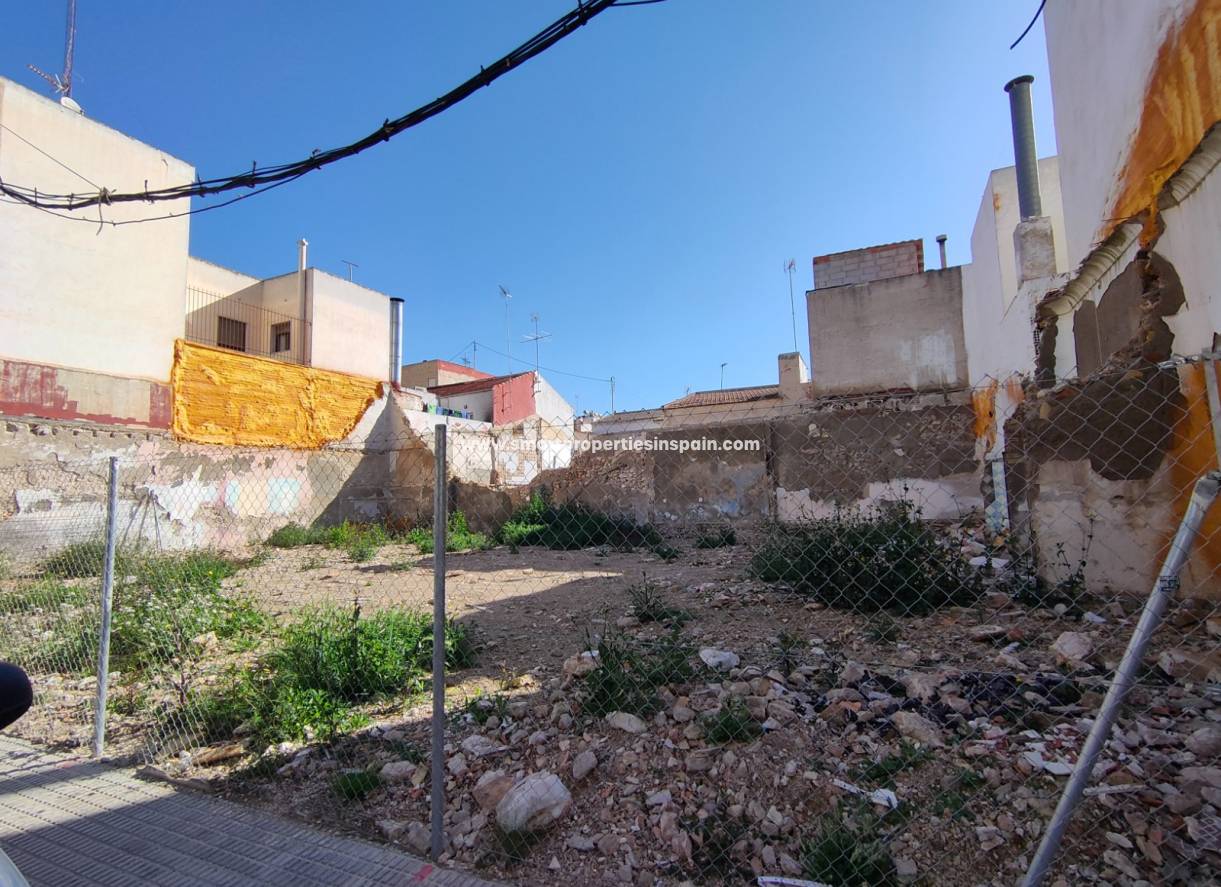 Revente - Terrain - Dolores - dolores