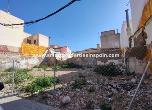 Revente - Terrain - Dolores - dolores
