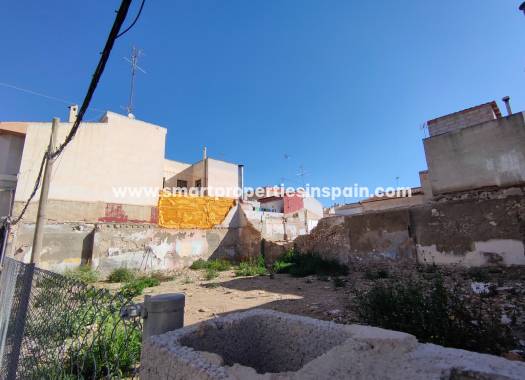 Revente - Terrain - Dolores - dolores