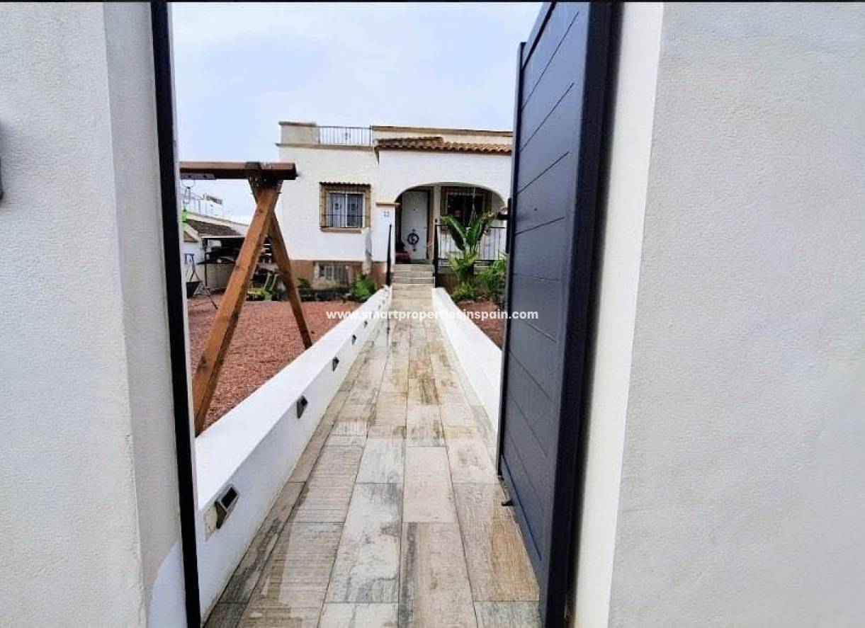 Revente - Villa mitoyenne - La Marina - Urbanización La Marina