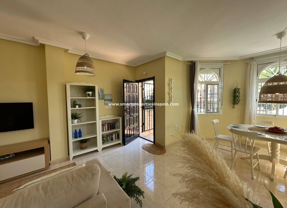 Revente - Villa mitoyenne - La Marina - Urbanización La Marina