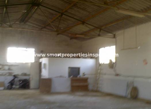 Revente - Zone industrielle - Elche