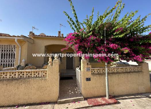 Semi Detached House - Resale - La Marina - Urbanización La Marina