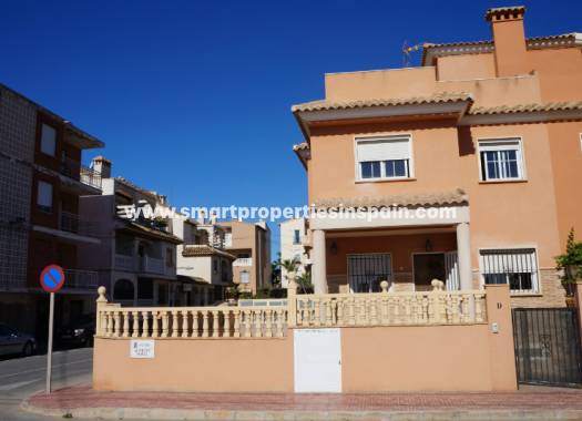 Semi Detached House - Resale - Torrevieja - SP2379