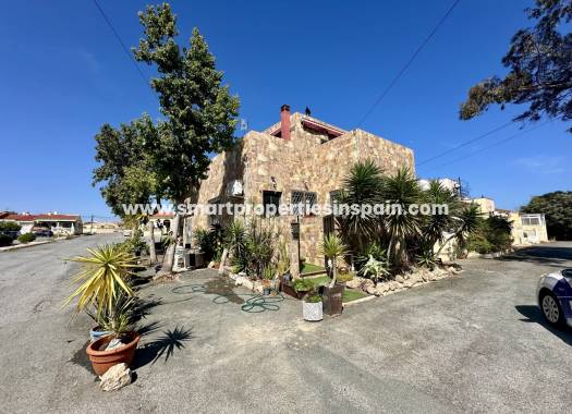 Semi Detached House - Wederverkoop - La Marina - SP4454