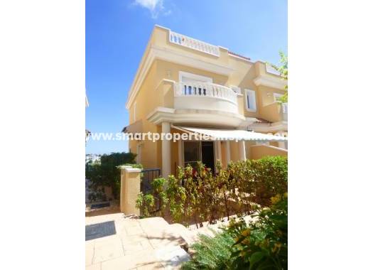 Semi Detached Villa - Wederverkoop - La Marina - SP3631