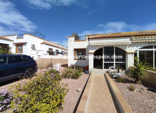 Semi Detached Villa - Wederverkoop - La Marina - SP4041