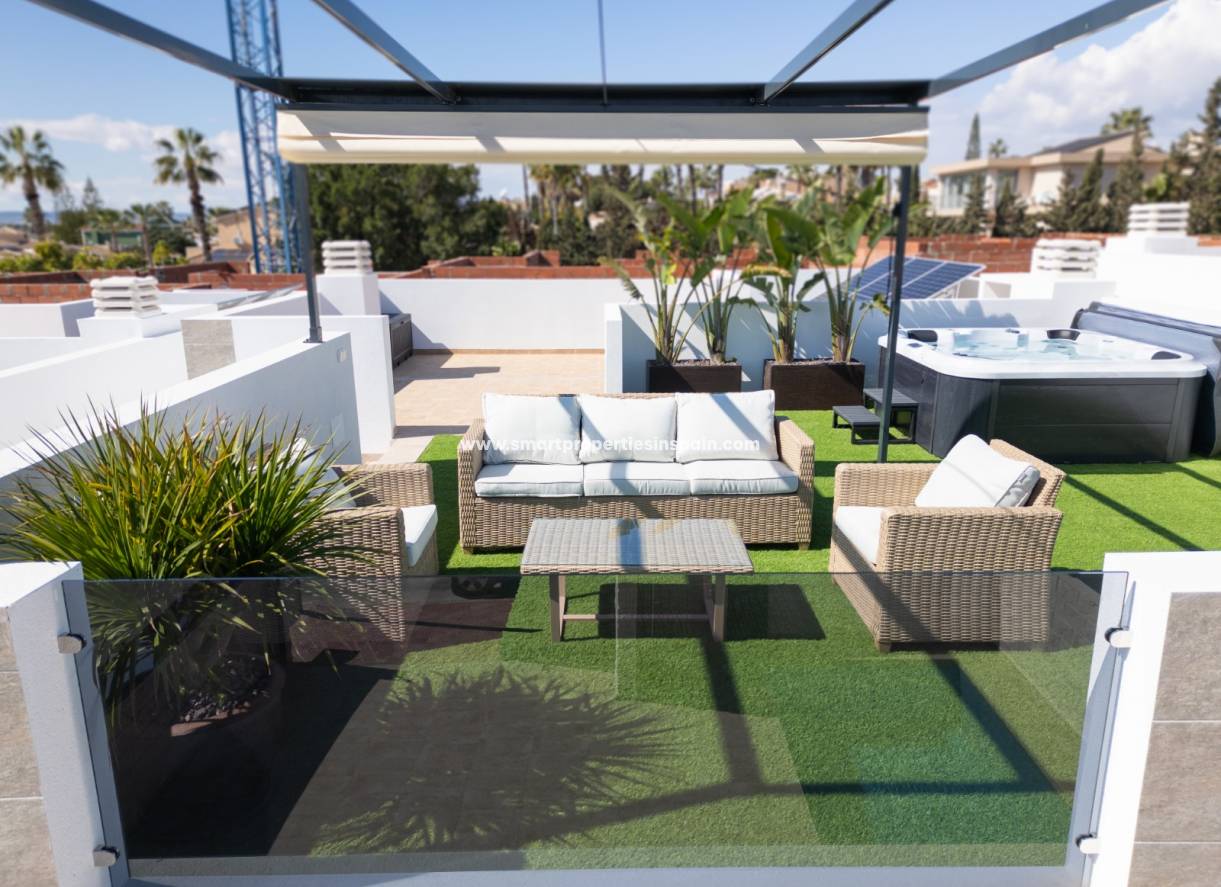 SOLARIUM