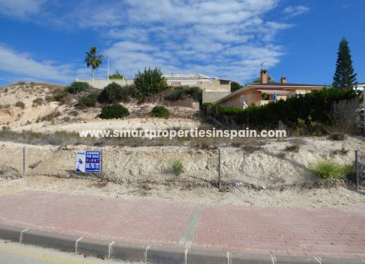 Terrain - Revent - La Marina - Urbanización La Marina