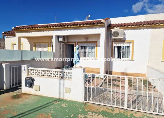 Townhouse - Resale - La Marina - 2sp533
