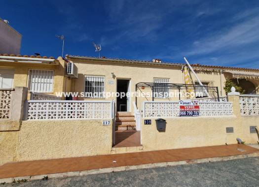 Townhouse - Resale - La Marina - SP3287