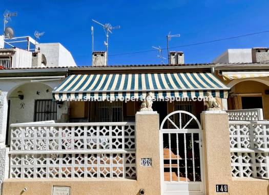 Townhouse - Wederverkoop - La Marina - SP4224