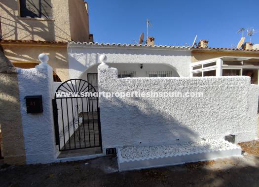 Townhouse - Wederverkoop - La Marina - SP4226