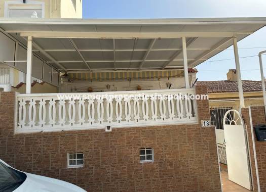 Townhouse - Wederverkoop - La Marina - SP4804