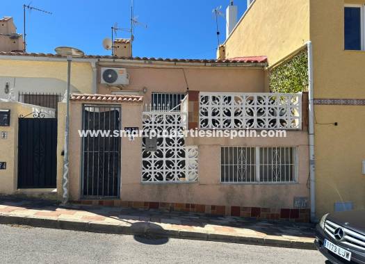 Townhouse - Wederverkoop - La Marina - Urbanización La Marina