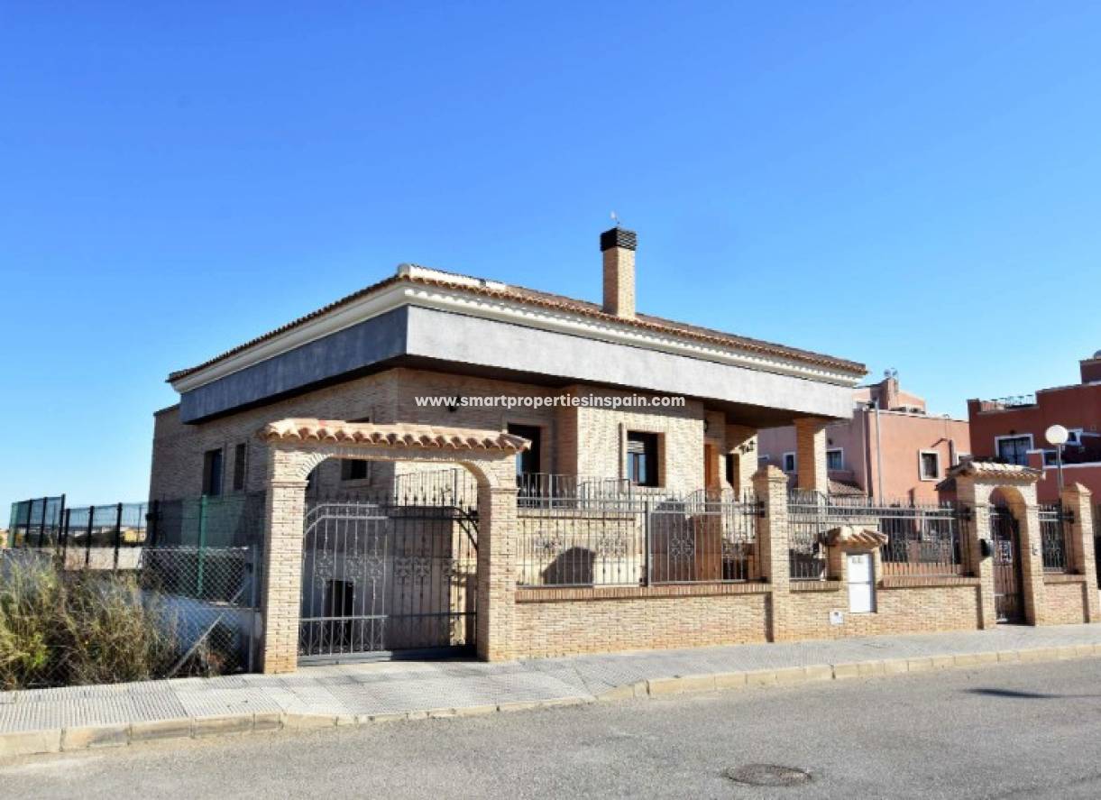 Verkauf - Freistehendes Haus - Los Montesinos