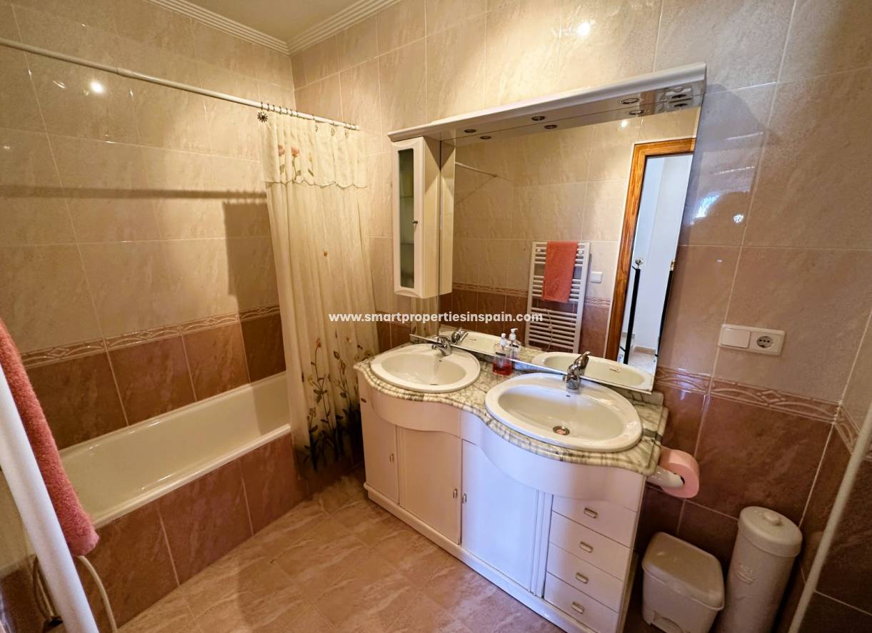 Verkauf - Semi Detached Villa - La Marina - Urbanización La Marina