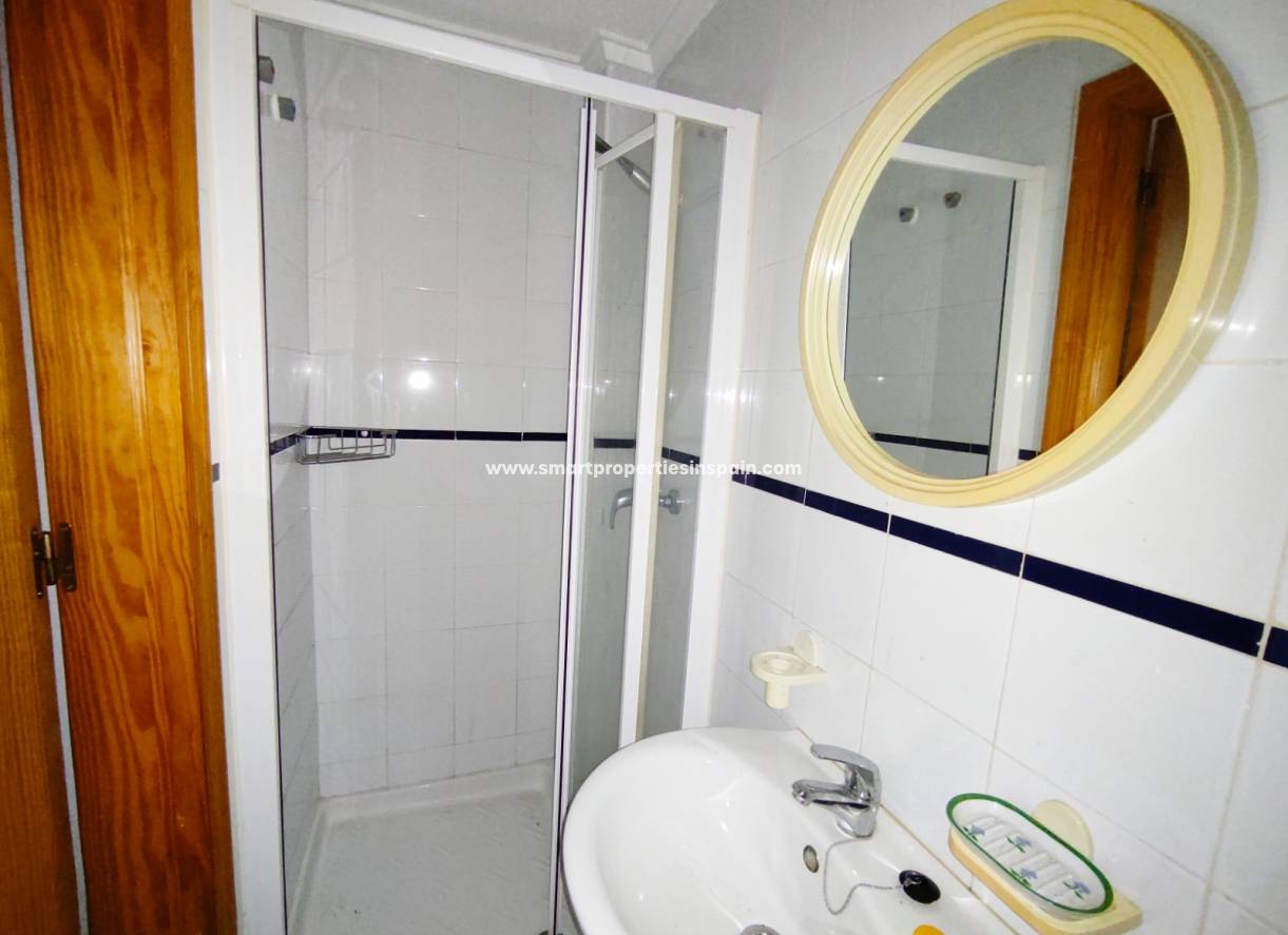 Verkauf - Semi Detached Villa - La Marina - Urbanizacion la marina