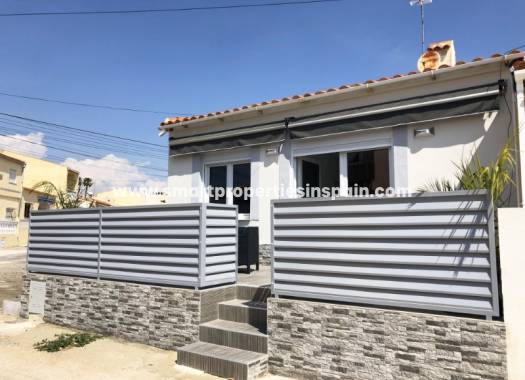 Vivienda Adosada - Reventa - La Marina - 2SP391