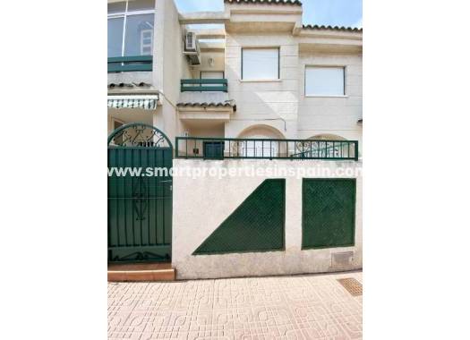 Vivienda Adosada - Reventa - La Marina - SP3873