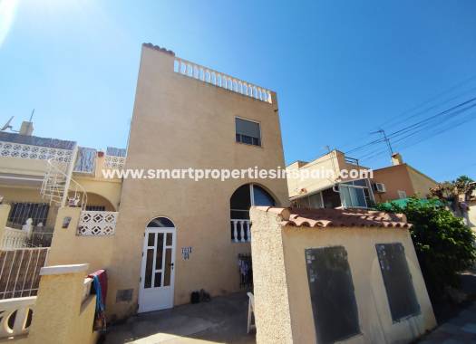 Vivienda Adosada - Reventa - La Marina - SP4101