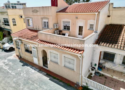 Vivienda Adosada - Reventa - La Marina - SP4491