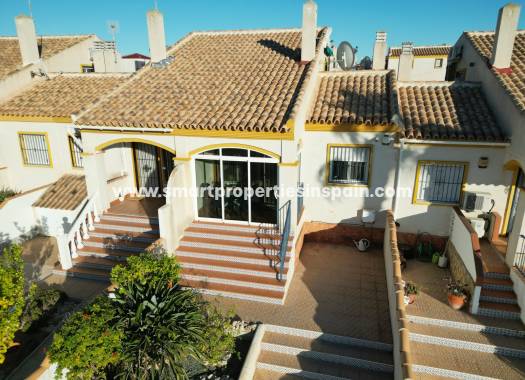 Vivienda Adosada - Reventa - La Marina - Urbanización La Marina