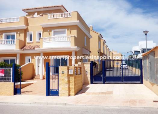 Vivienda Semi Adosada - Obra Nueva - La Marina - SP2793