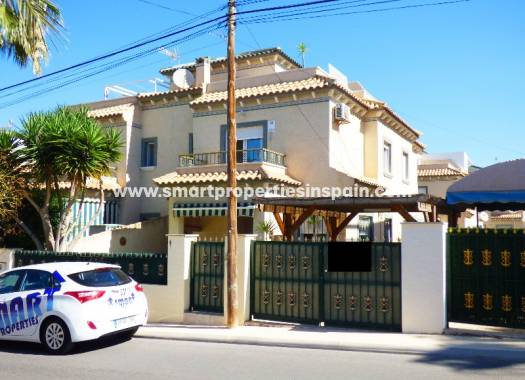 Vivienda Semi Adosada - Reventa - La Marina - 2SP314