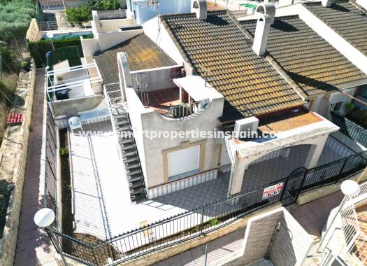 Vivienda Semi Adosada - Reventa - La Marina - Urbanización La Marina