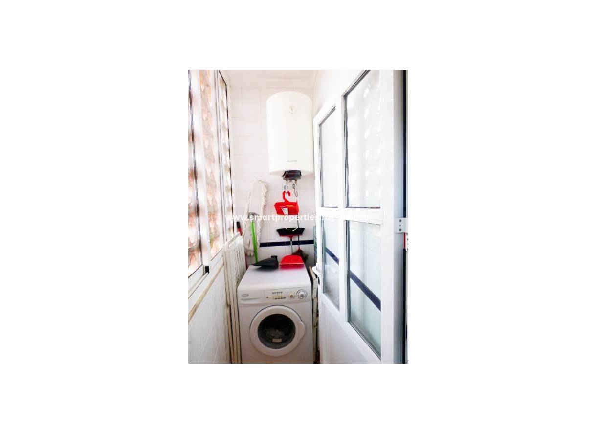 Wederverkoop - apartement - Daya Nueva