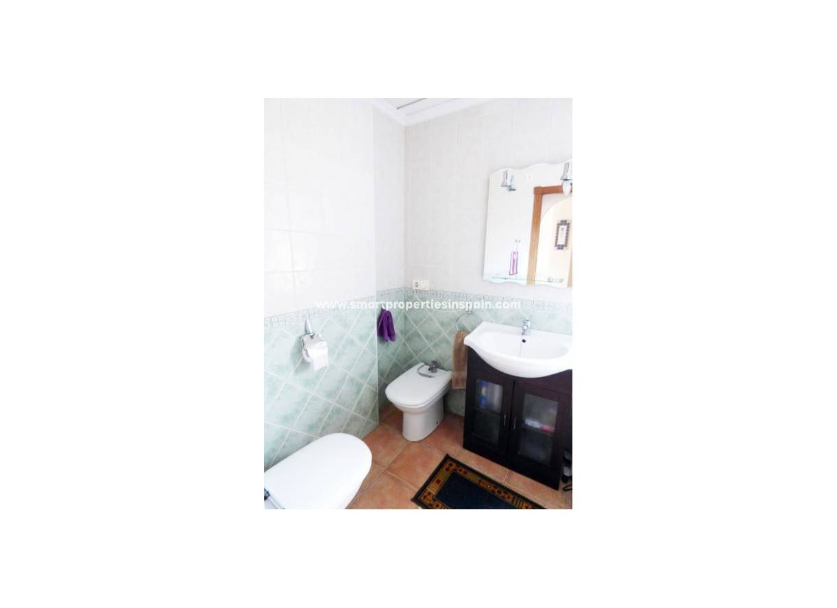 Wederverkoop - apartement - Daya Nueva