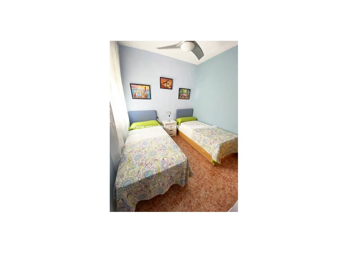 Wederverkoop - apartement - La Marina - Urbanización La Marina