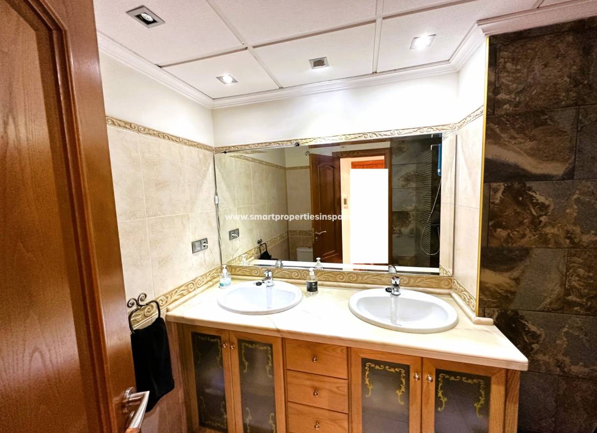 Wederverkoop - apartement - La Marina Village