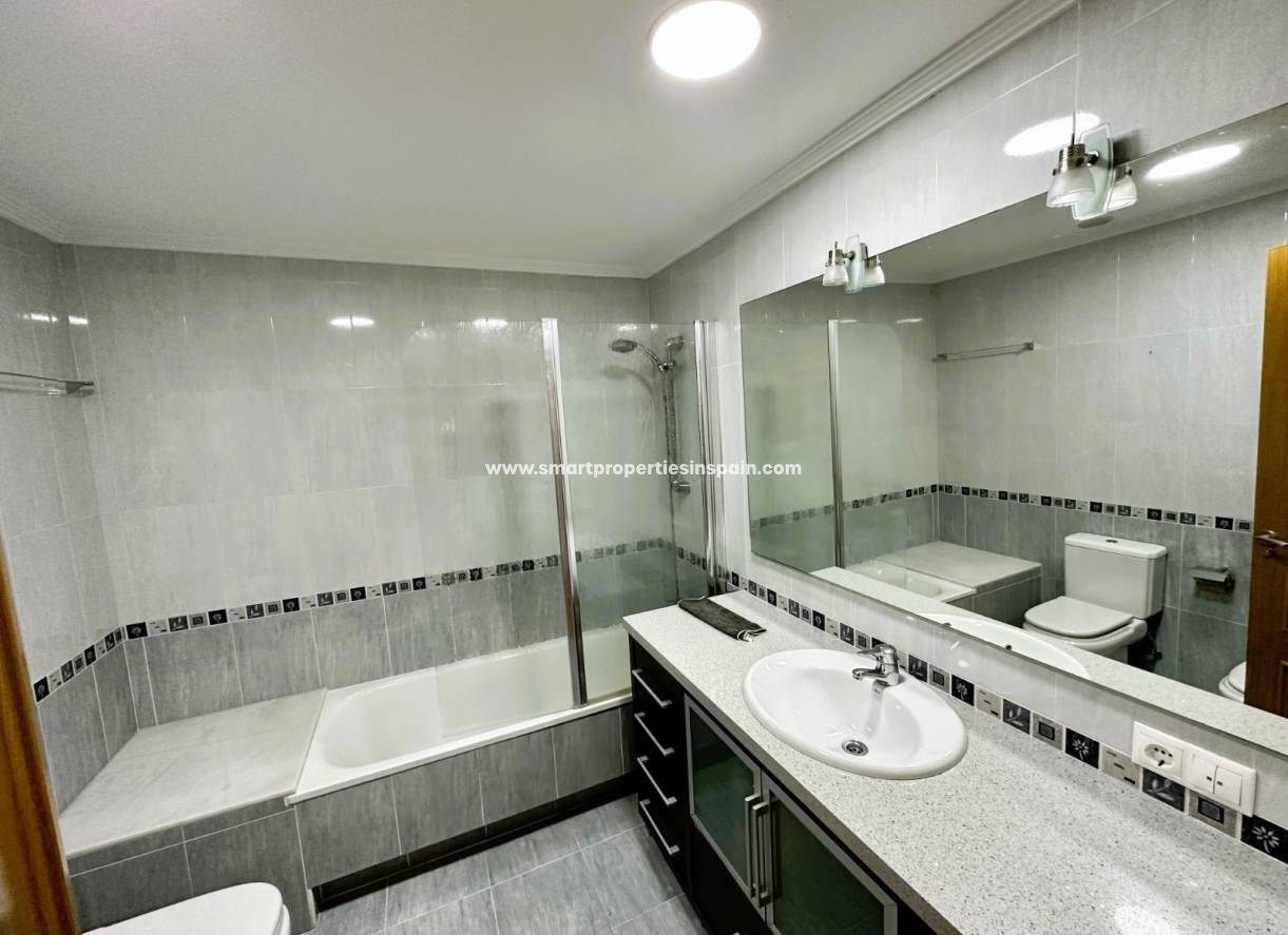 Wederverkoop - apartement - Santa Pola