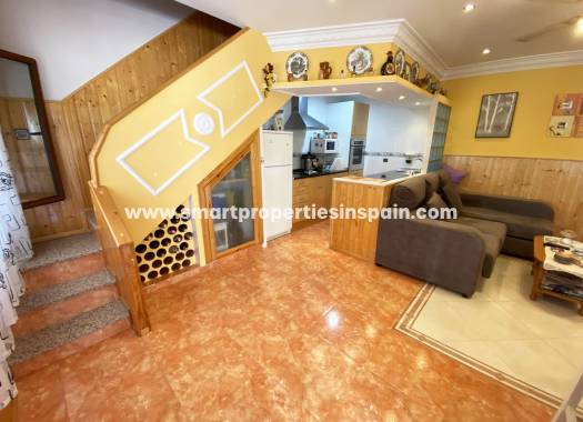 Wederverkoop - bungalow - La Marina - Urbanización La Marina