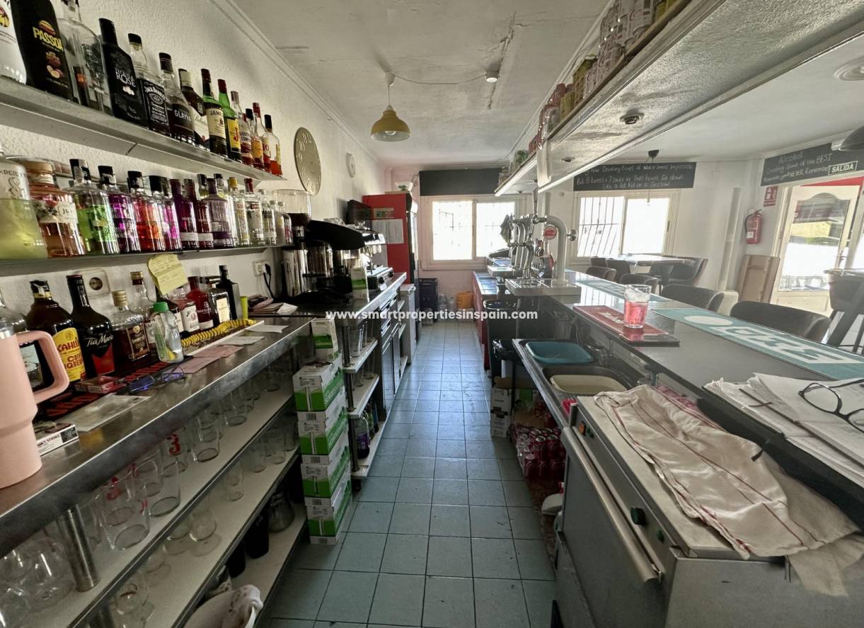 Wederverkoop - Business - La Marina - Urbanización La Marina