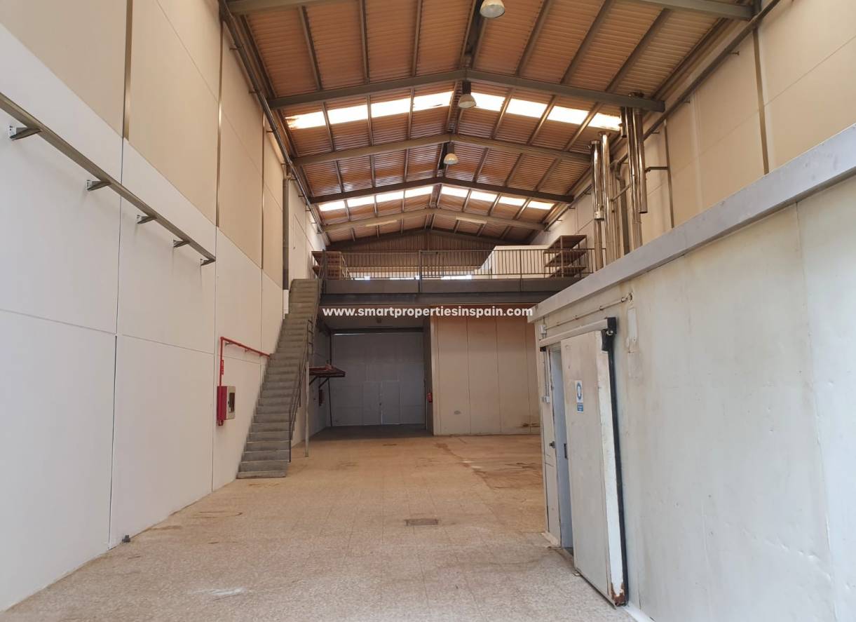Wederverkoop - Commercial - Elche