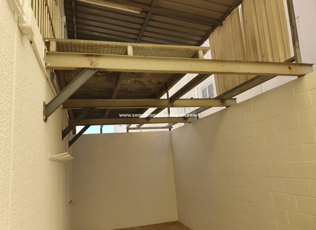Wederverkoop - Commercial - Elche