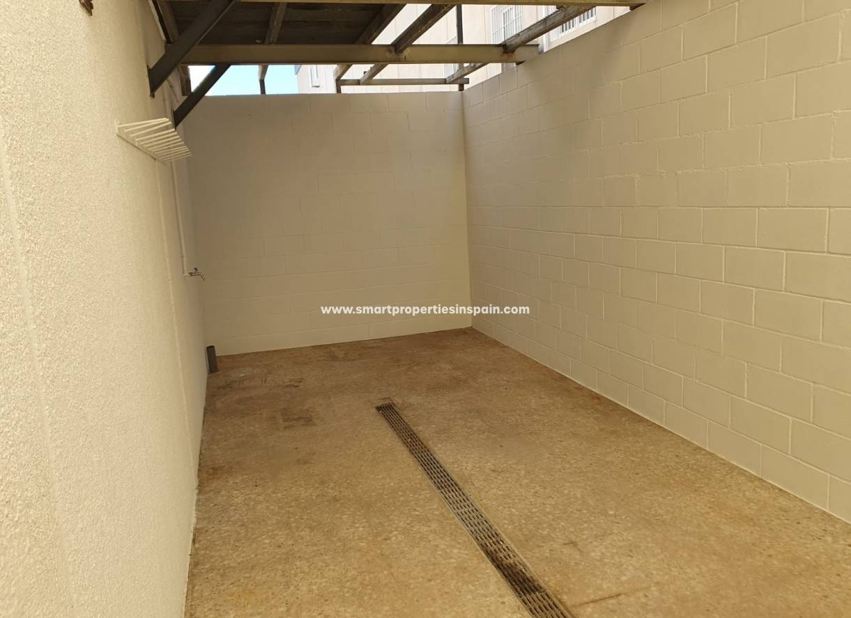 Wederverkoop - Commercial - Elche