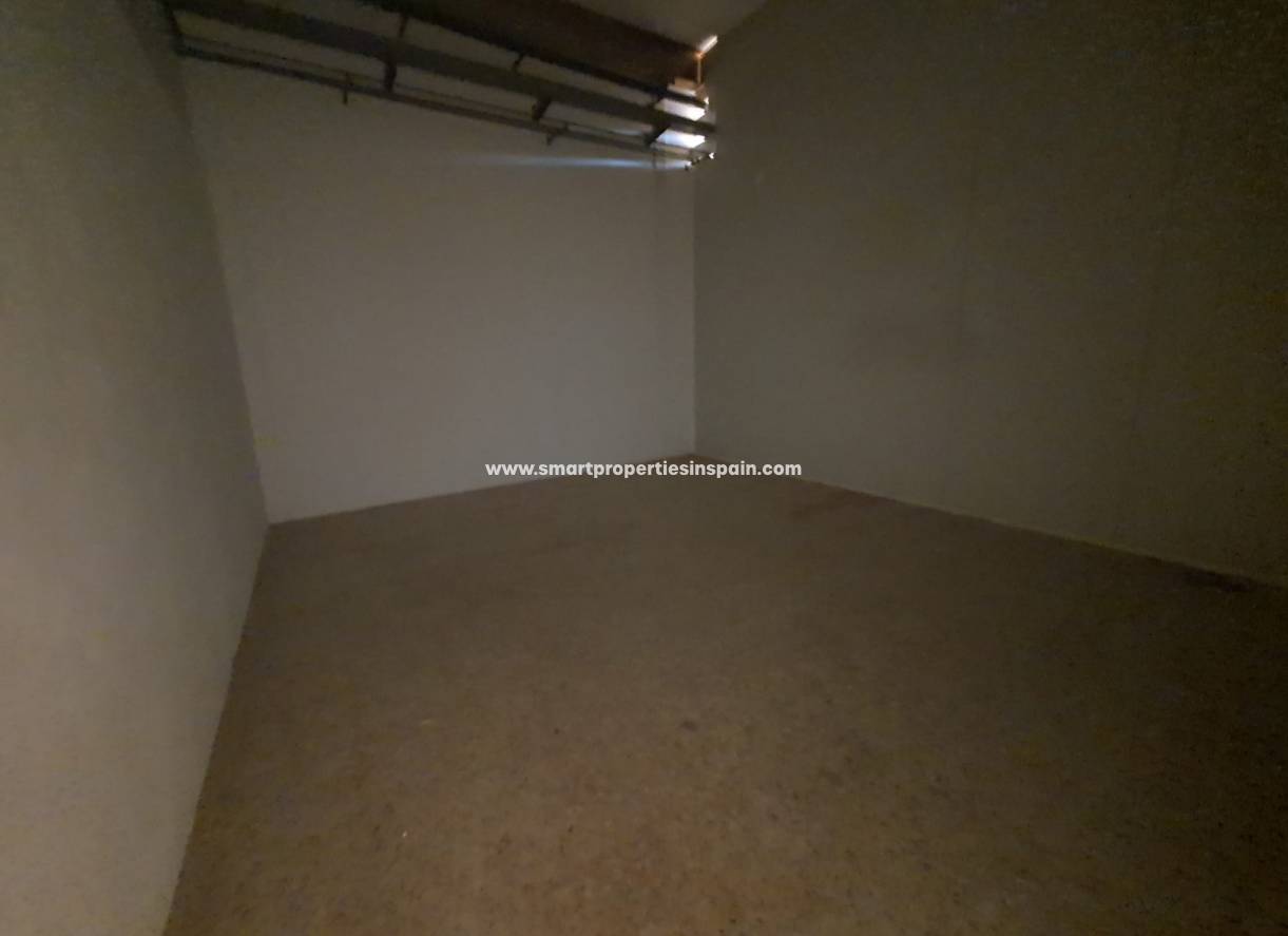 Wederverkoop - Commercial - Elche
