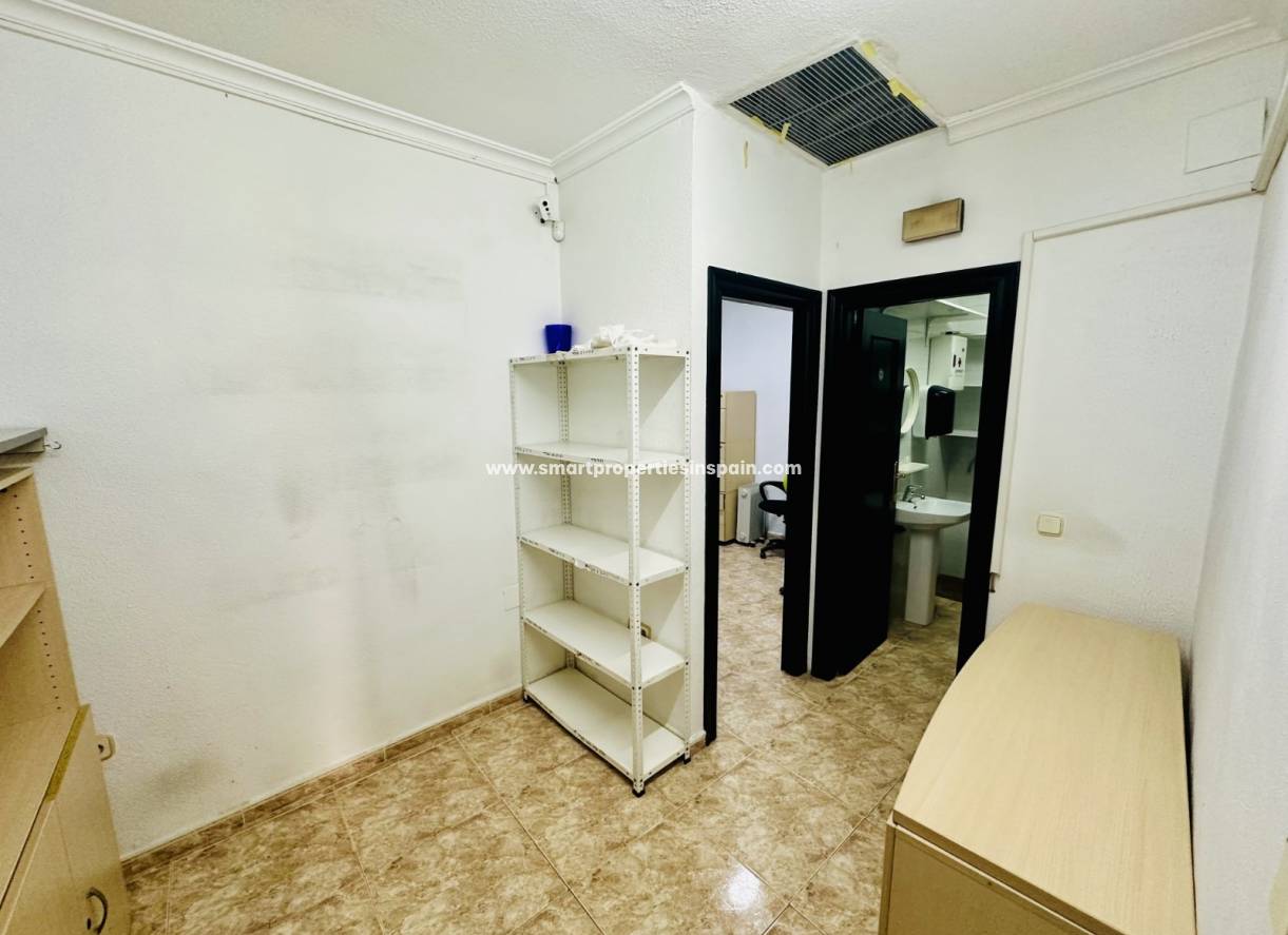 Wederverkoop - Commercial - Guardamar  - Centro