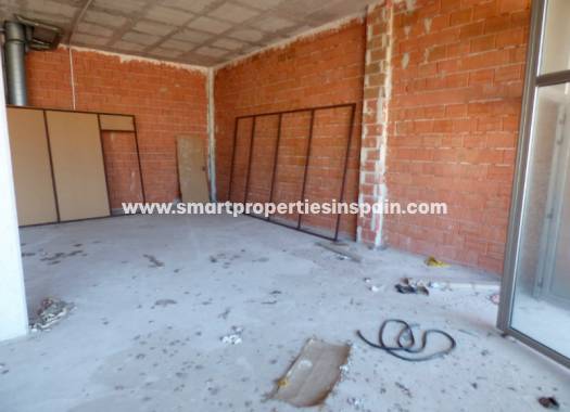 Wederverkoop - Commercial - La Marina - Urbanización La Marina