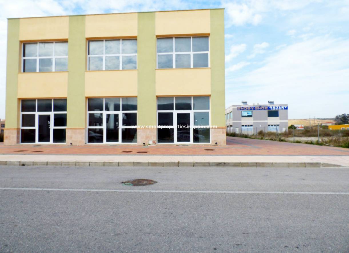 Wederverkoop - Commercial - La Marina - Urbanización La Marina