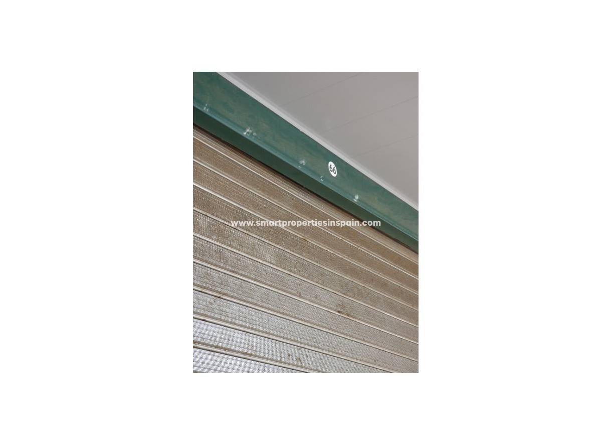 Wederverkoop - Commercial - La Marina - Urbanización La Marina