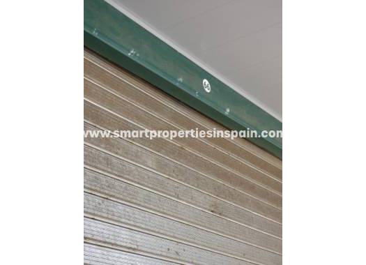 Wederverkoop - Commercial - La Marina - Urbanización La Marina