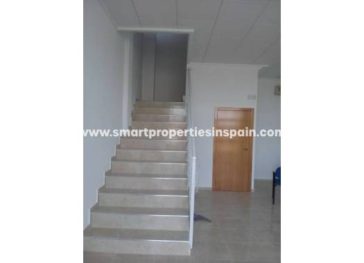Wederverkoop - Commercial - La Marina - Urbanización La Marina