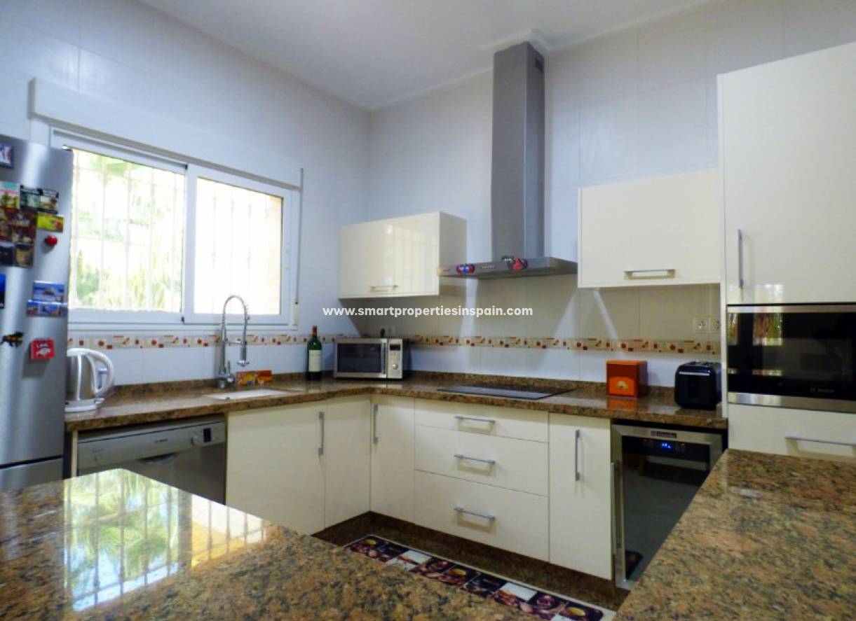Wederverkoop - Country House - Catral
