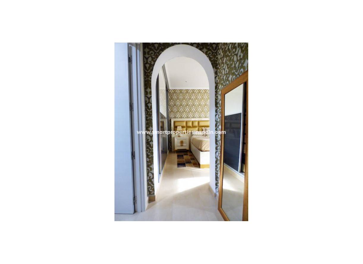 Wederverkoop - Country House - Catral